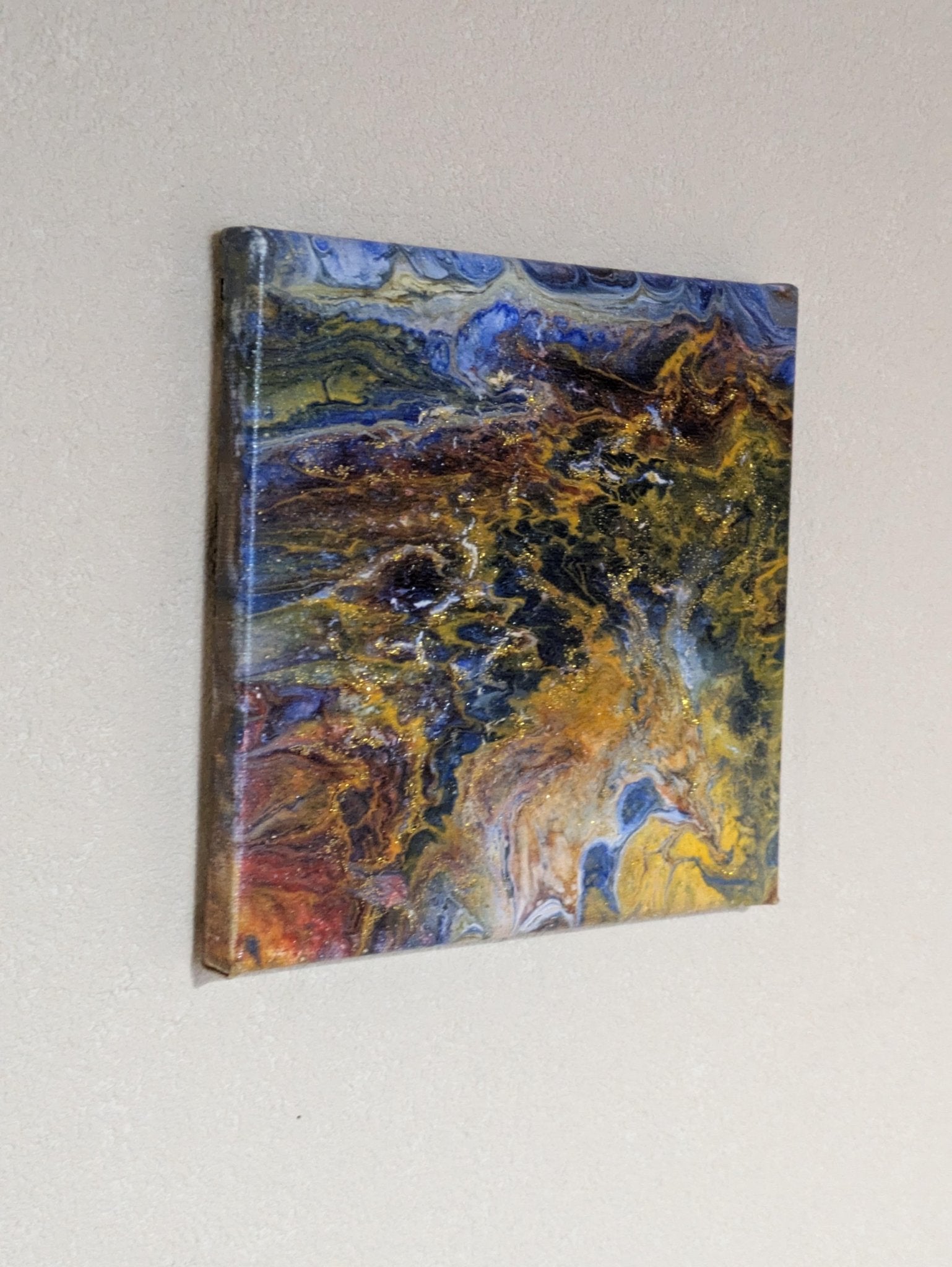 溶岩流 - FROM ARTIST