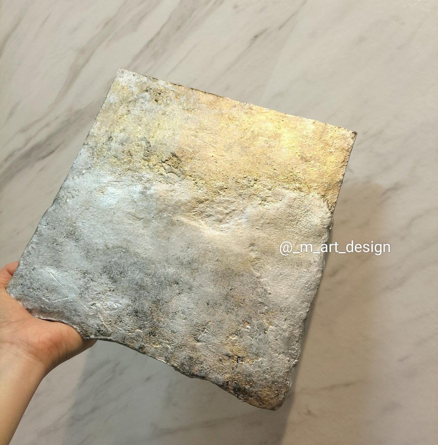 Strata - 沈殿する光 - FROM ARTIST