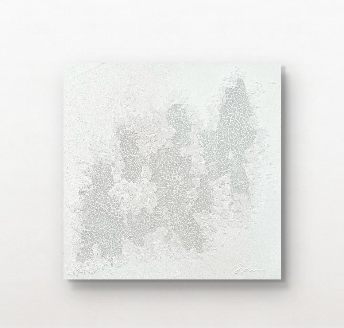 white crazing - FROM ARTIST