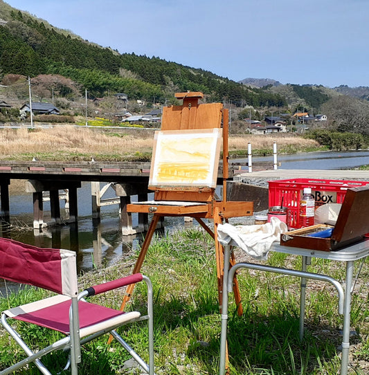千里憲二が描く、自然に囲まれた日常の風景
