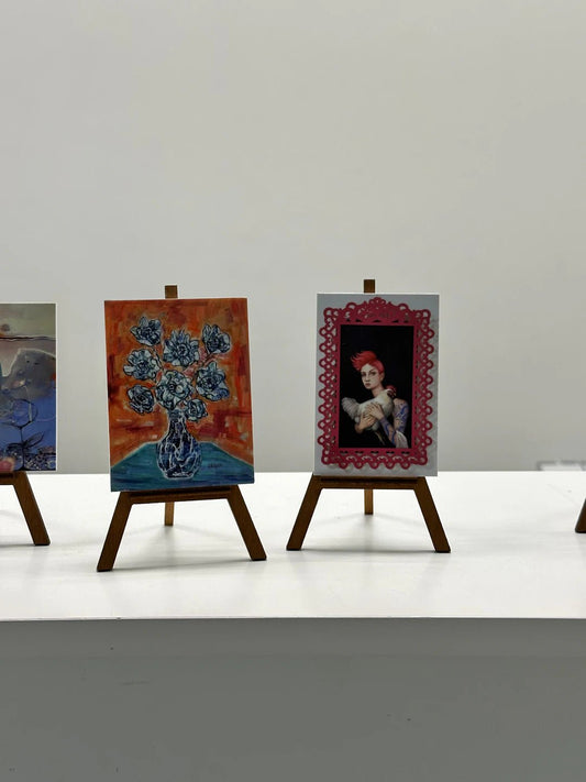 小さな空間に映える個性的な現代アート作品 - FROM ARTIST