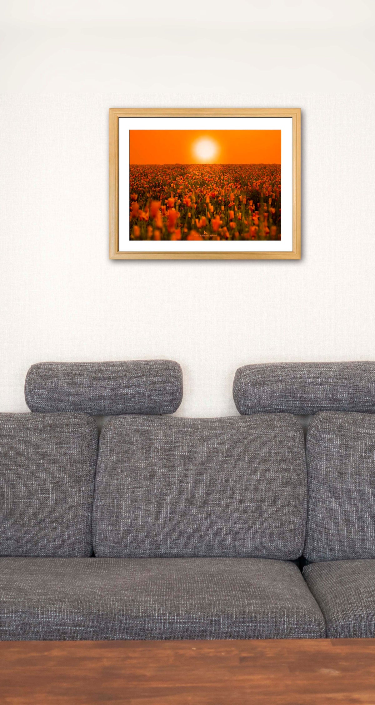 【額付アート写真/A3ノビ】ORANGE SUN LIGHTING THE POPPY FIELD（ポピー畑を照らすオレンジの太陽）
