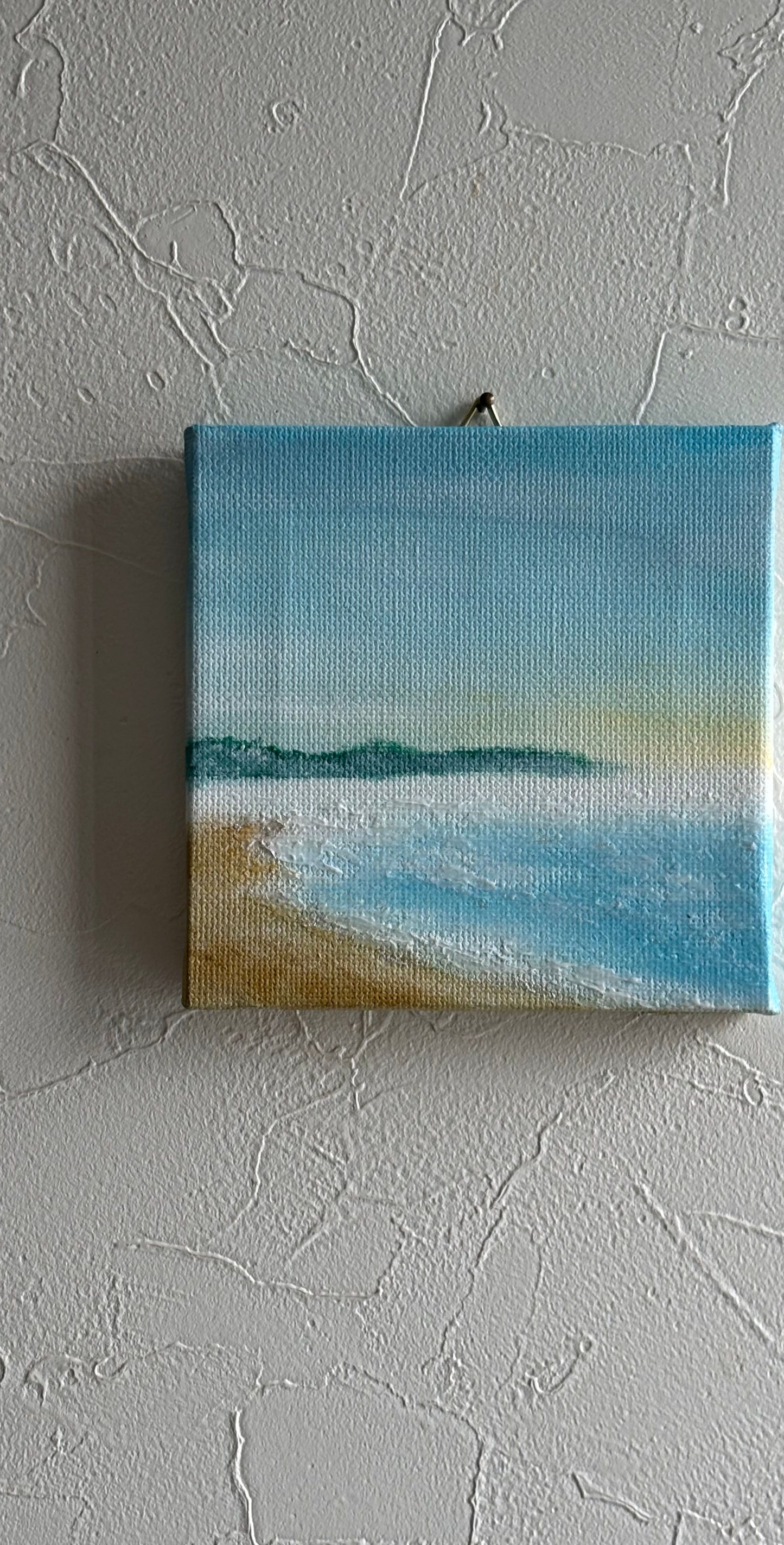 朝の海辺