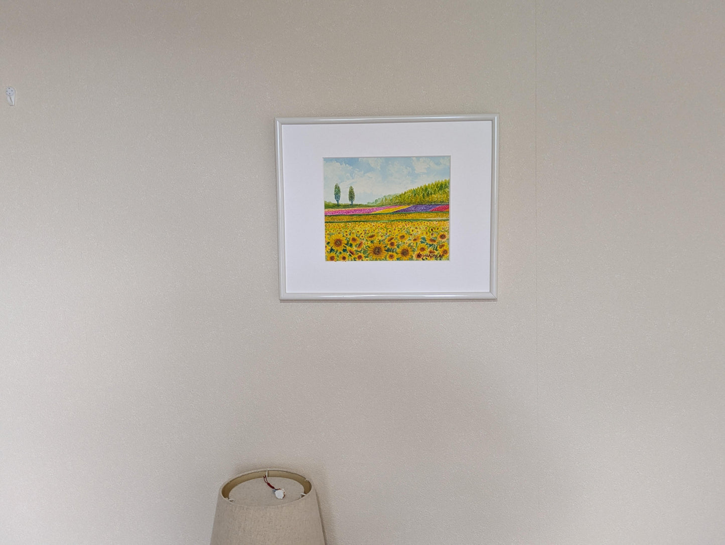 ひまわり畑とポプラ