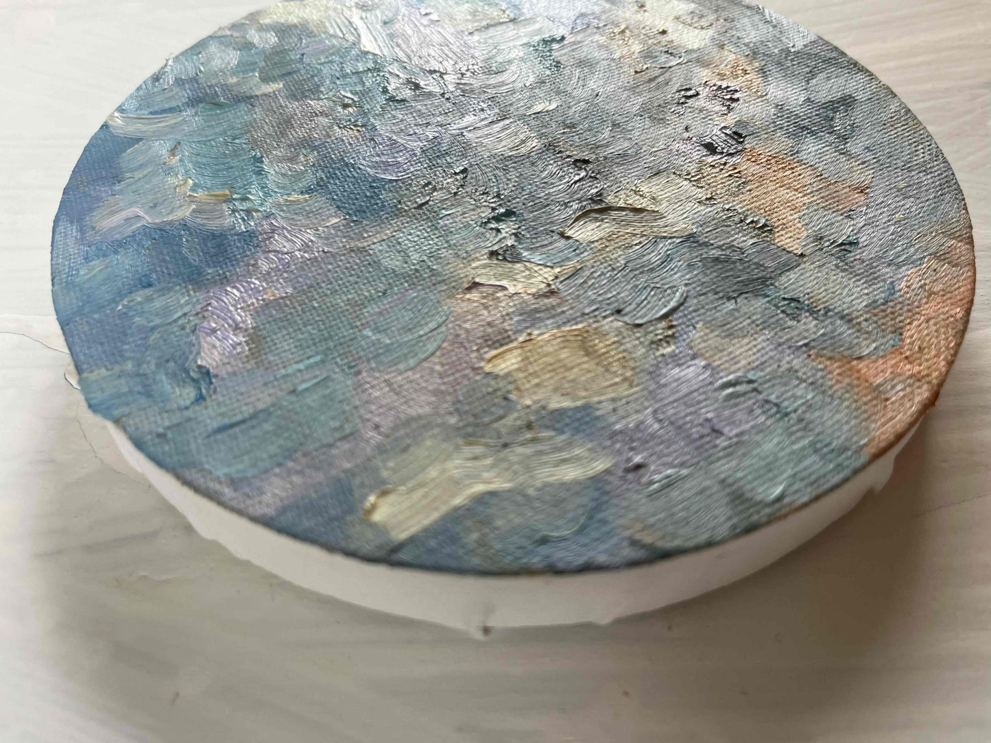 原画・油彩 『 朝空　20260711』絵画・ 直径15cm・アート・丸形キャンバス - FROM ARTIST