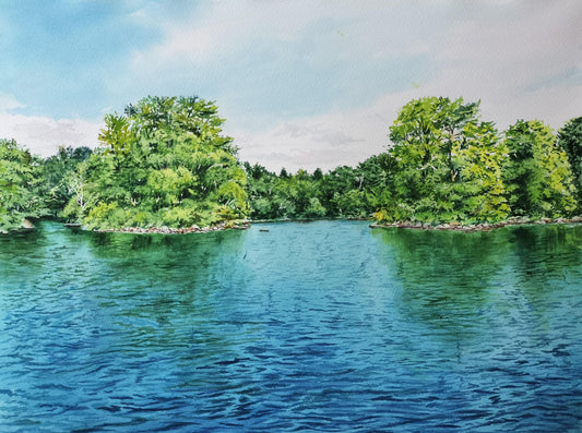 コバルト色の湖面