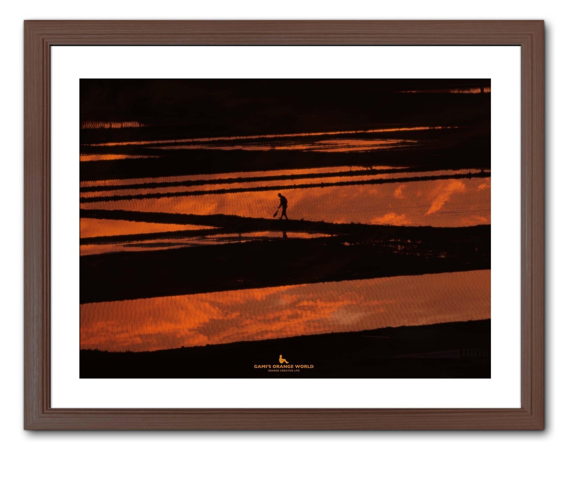 【額付アート写真/A3ノビ】CULTIVATOR OF CLOUDS（雲を耕す人） - FROM ARTIST