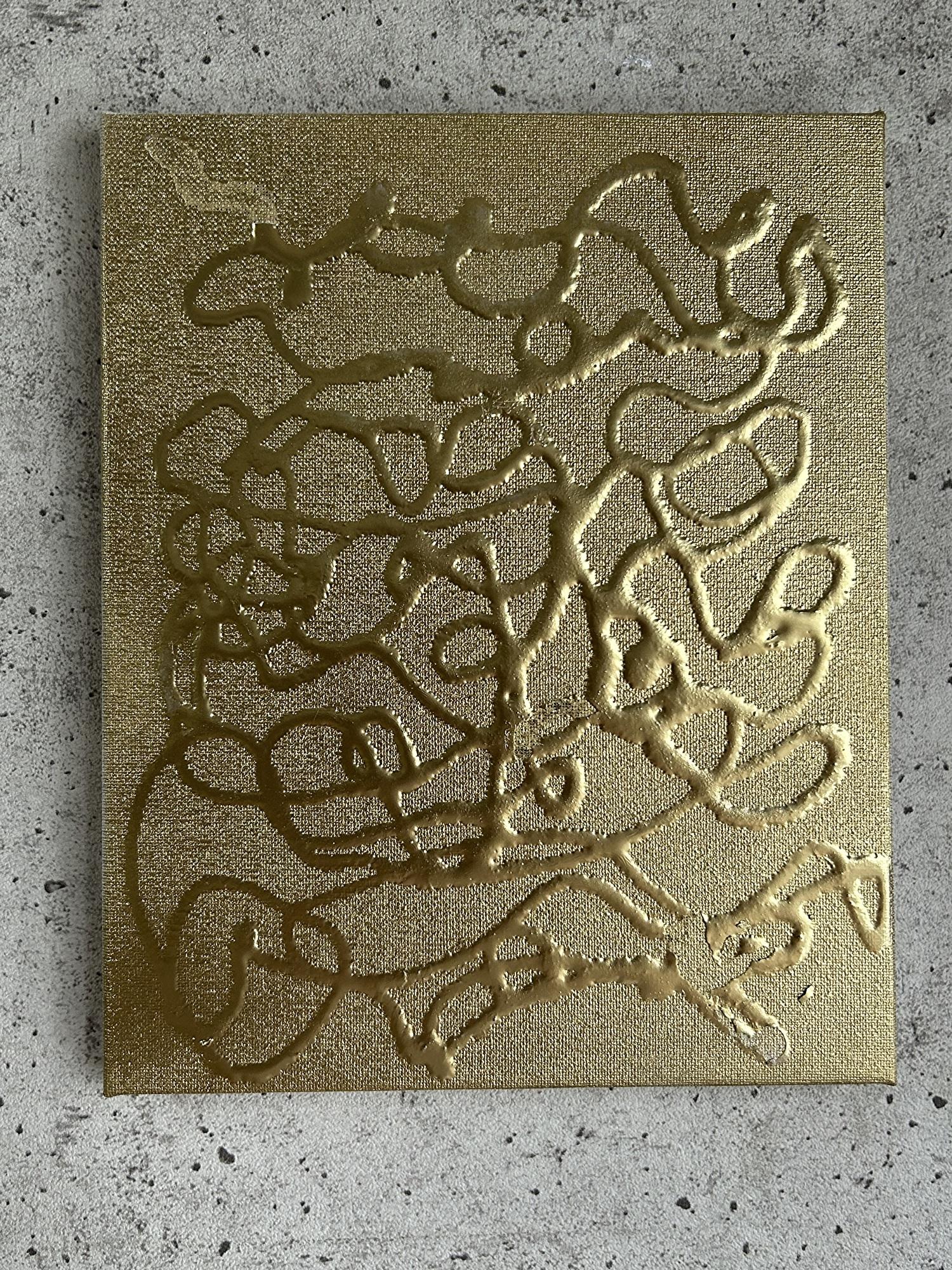 ant nest (gold) - FROM ARTIST