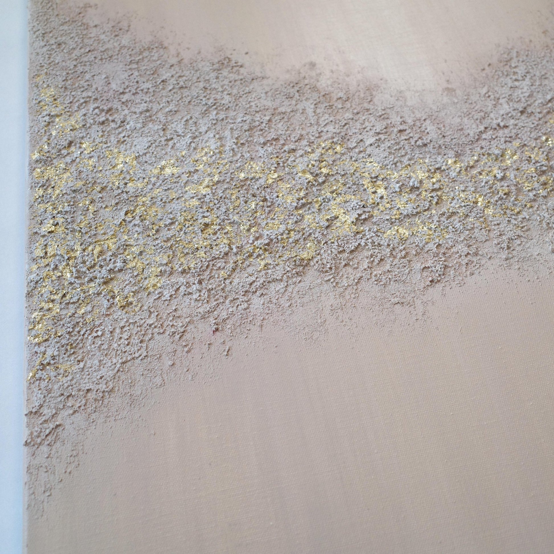 Champagne - bloom - FROM ARTIST
