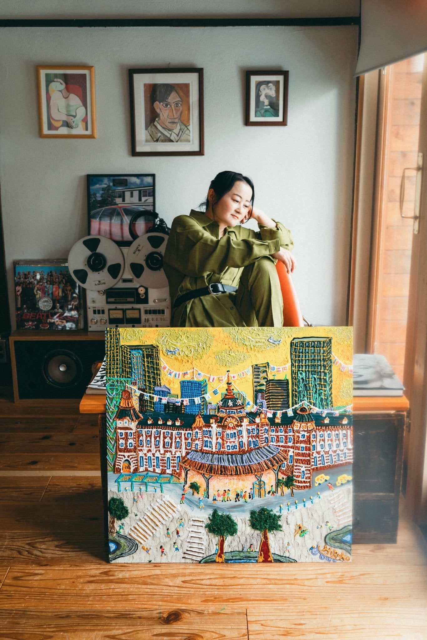 おかえりと、いってらっしゃいをつなぐ場所 〜世界が行き交う東京駅〜 - FROM ARTIST